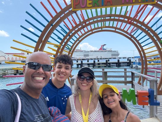 Travel experience photo shared by Janine Coelho Zytkuewisz in Saraland AL